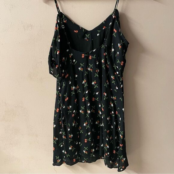 Shades of Blonde Black Cherry Print Cold-Shoulder Mini Dress Size S NWT - Picture 12 of 12